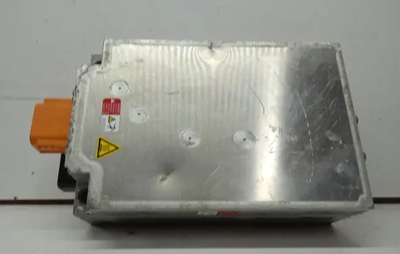 Audi e-tron Voltage converter inverter 5QE915684J 10326334 10326335