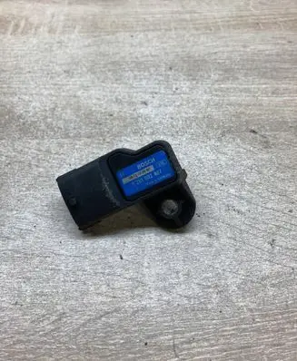 Opel Zafira B Air pressure sensor 0281002437