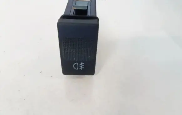 Fog light switch