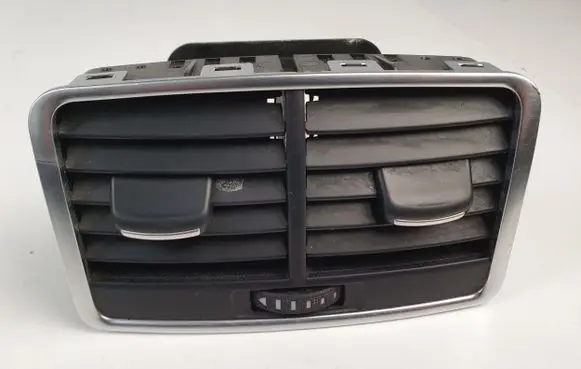 Audi A6 S6 C6 4F Rear air vent grill 4F0819203