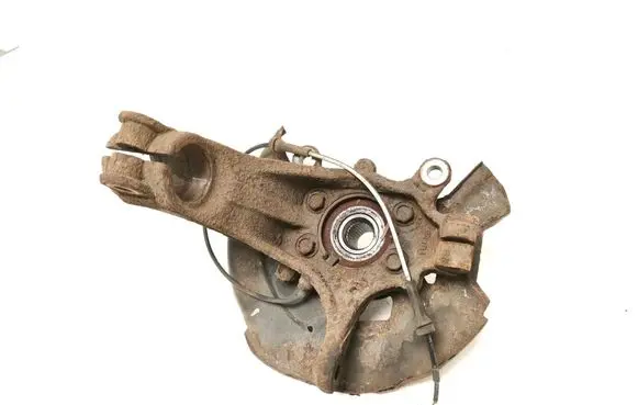 Nissan X-Trail T32 Front wheel hub 400154CE0A