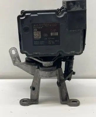 Mercedes-Benz C W204 ABS Pump A1729014100 10092623683 10061937511
