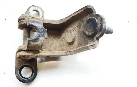 Honda FR-V Rear door lower hinge
