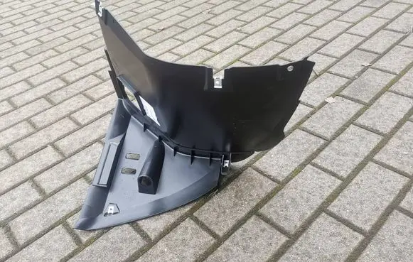 BMW 3 E46 Front mudguard 8224985 51718224985