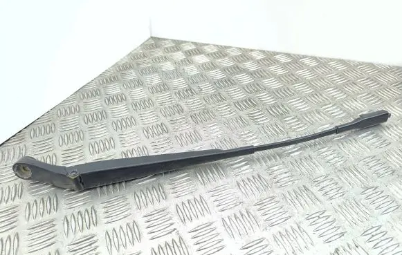 Opel Zafira B Front wiper blade arm 13145564
