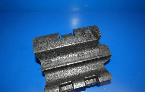 Fiat 500X Rear bumper foam support bar 52026315