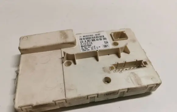 Mercedes-Benz E C207 W207 Window control relay A2079004400