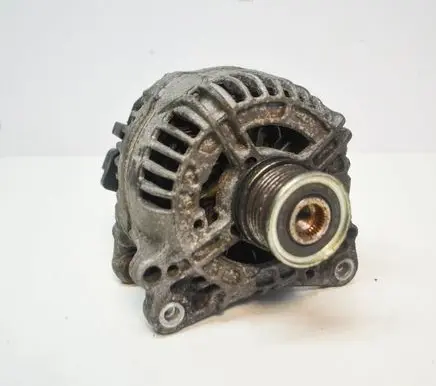 Audi A5 8T 8F Generator/alternator 03G903016E