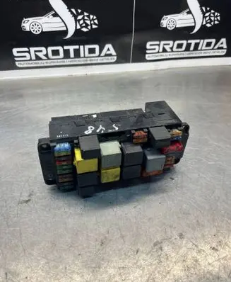 Mercedes-Benz C W203 Fuse box set 0025459401