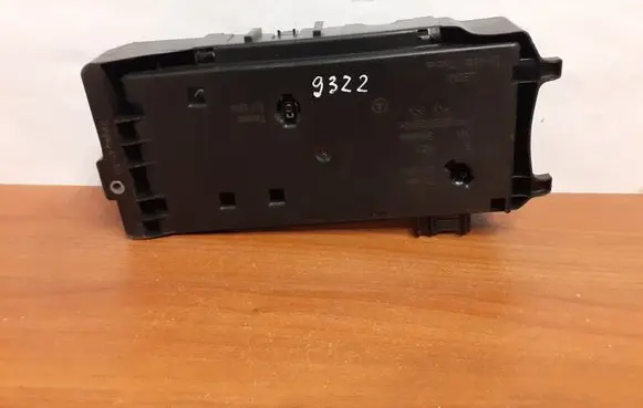 Mercedes-Benz GLC X253 C253 Fuse box cover 9322 A1675454000