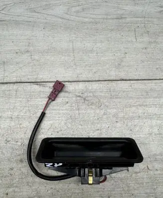 BMW 5 E60 E61 Tailgate opening switch 