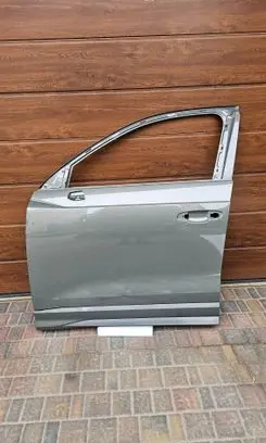 Audi Q3 F3 Front door 83A831051C