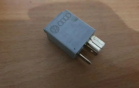 Volkswagen Transporter - Caravelle T6 Other relay 1K0951253 449