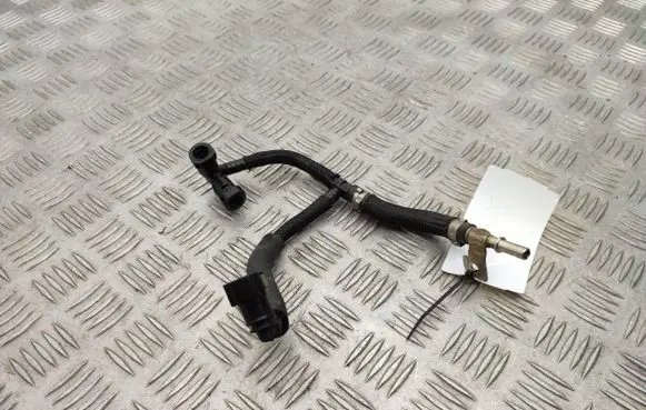 Fuel line pipe