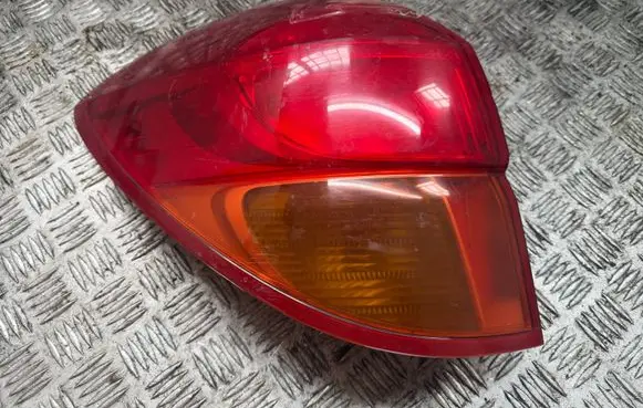 Subaru Legacy Rear/tail lights