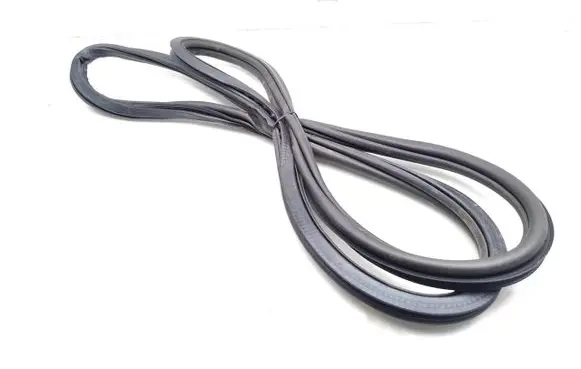 Volkswagen Taigo Front door rubber seal 