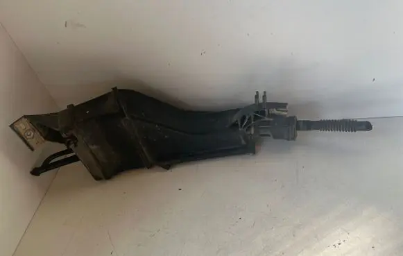 Volkswagen PASSAT B5 Vacuum air tank 3B0201803