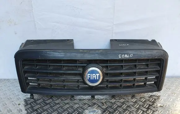 Fiat Doblo Front bumper upper radiator grill 735395576