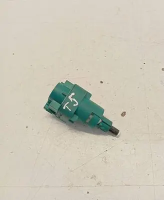 Volkswagen Transporter - Caravelle T5 Brake pedal sensor switch 1C0945511A