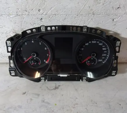Volkswagen Golf VII Speedometer (instrument cluster) 5G1920740A