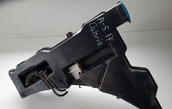 Audi A5 Windshield washer fluid reservoir/tank