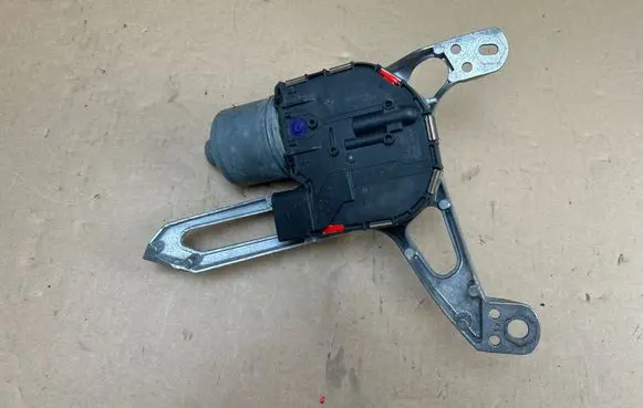 BMW i3 Wiper motor 7304027