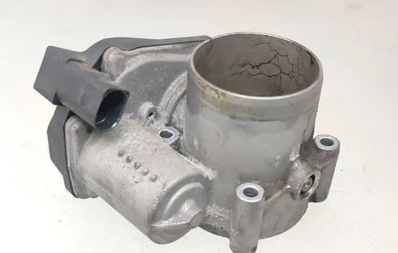 Volkswagen PASSAT B6 Throttle valve 03C133062C A2C53030936