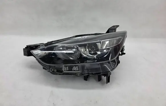Mazda CX-3 Headlight/headlamp D10E51040