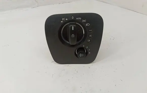 Mercedes-Benz CLS C219 Light switch A2195450604 04059230