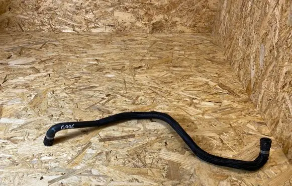 Land Rover Range Rover Evoque L551 Engine coolant pipe/hose