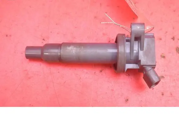 Toyota Avensis Verso High voltage ignition coil GN10314