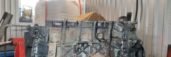 Mercedes-Benz E W211 Engine block 