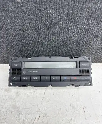 Volkswagen PASSAT B5 Climate control unit 3B1907044K