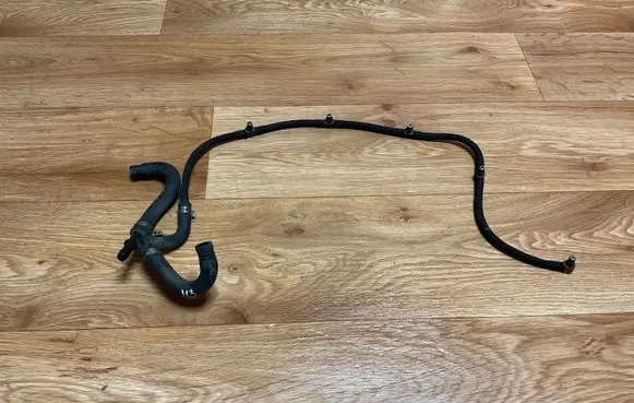 Volvo V70 Fuel injector wires 