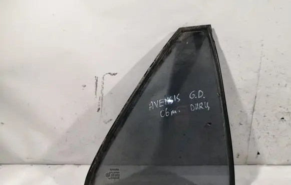 Toyota Avensis T250 Rear vent window glass 