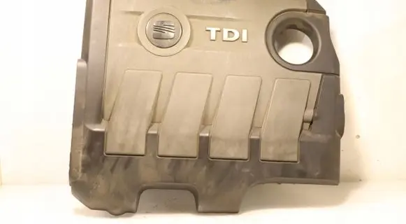 Engine cover (trim)