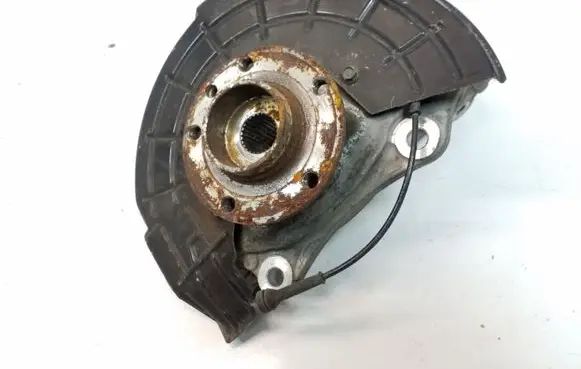 Chrysler 200 Front wheel hub