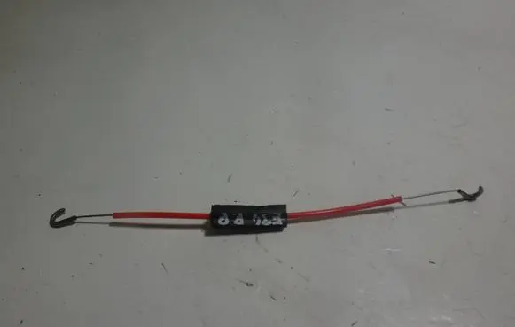 BMW 5 E34 Front door cable line 8148620