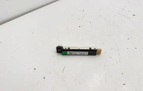 Audi Q2 - Aerial antenna amplifier 920460306 920286B 81A035225D