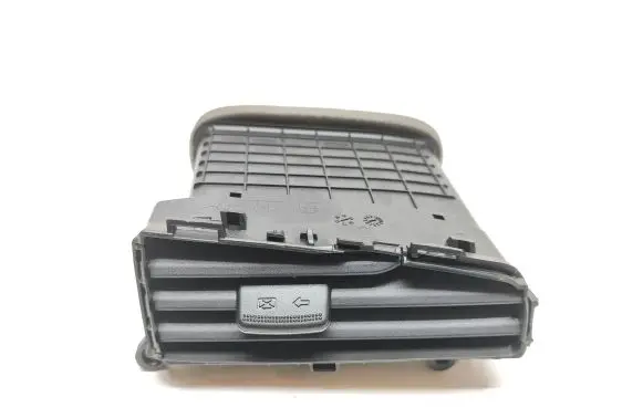 KIA Ceed Dash center air vent grill 97410A2200 814114488