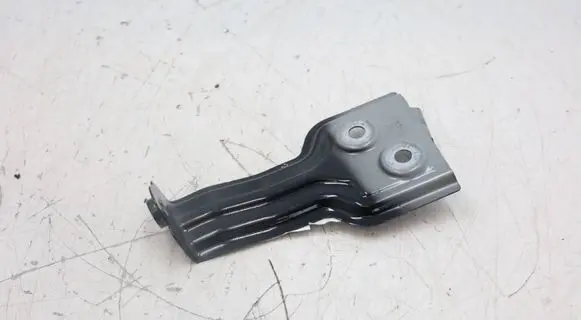 BMW X4 G02 Fender mounting bracket 7475802MWGK160626 7475802