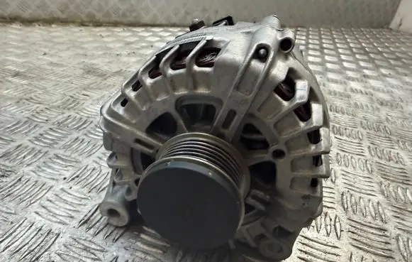BMW 1 E81 E87 Generator/alternator H543461A