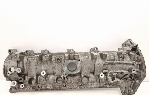 Mercedes-Benz A W177 Rocker cam cover A2820100201