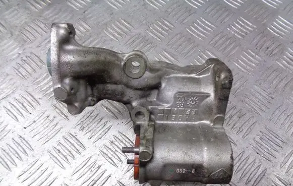 Nissan Note (E11) EGR valve cooler bracket 