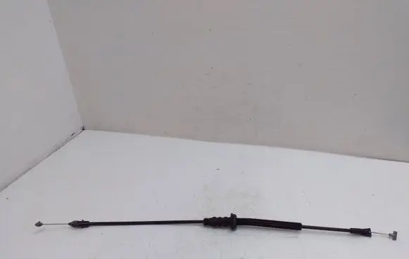 Skoda Octavia Mk2 (1Z) Rear door cable line 