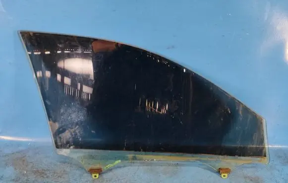 Toyota Camry Front windscreen/windshield window 6810206080