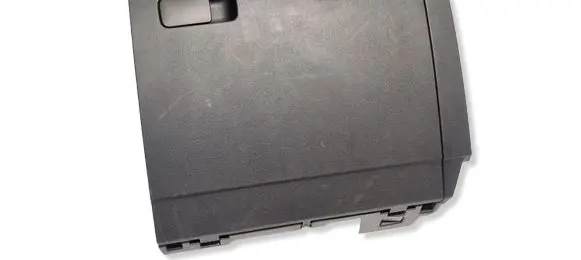 Volkswagen Touran III Glove box 5TB857097C