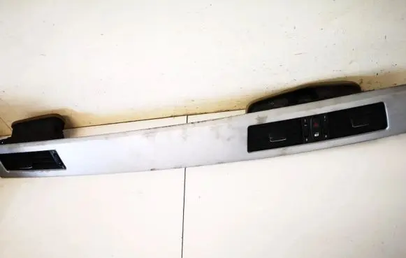 BMW 3 E90 E91 Dash center air vent grill 52850610 6951053-05