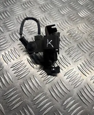 Maserati Ghibli Engine bonnet/hood lock/catch