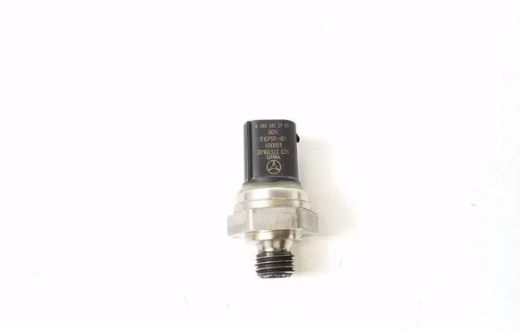 Infiniti Q30 Sensor A0009052706